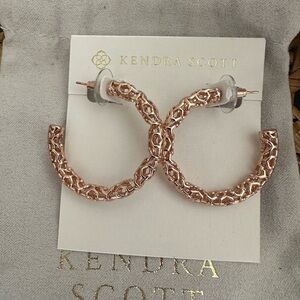 Kendra Scott rose gold hoops